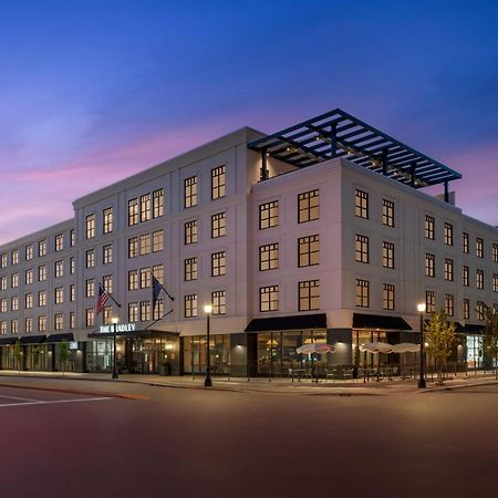 Hotel The Bradley Fort Wayne Zewnętrze zdjęcie